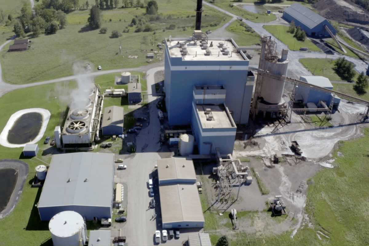 Latest news Bitfarms Converts $300M Macquarie Debt Facility to Fund Panther Creek HPC/AI Campus